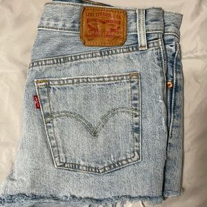 Women’s Levi’s 501 shorts